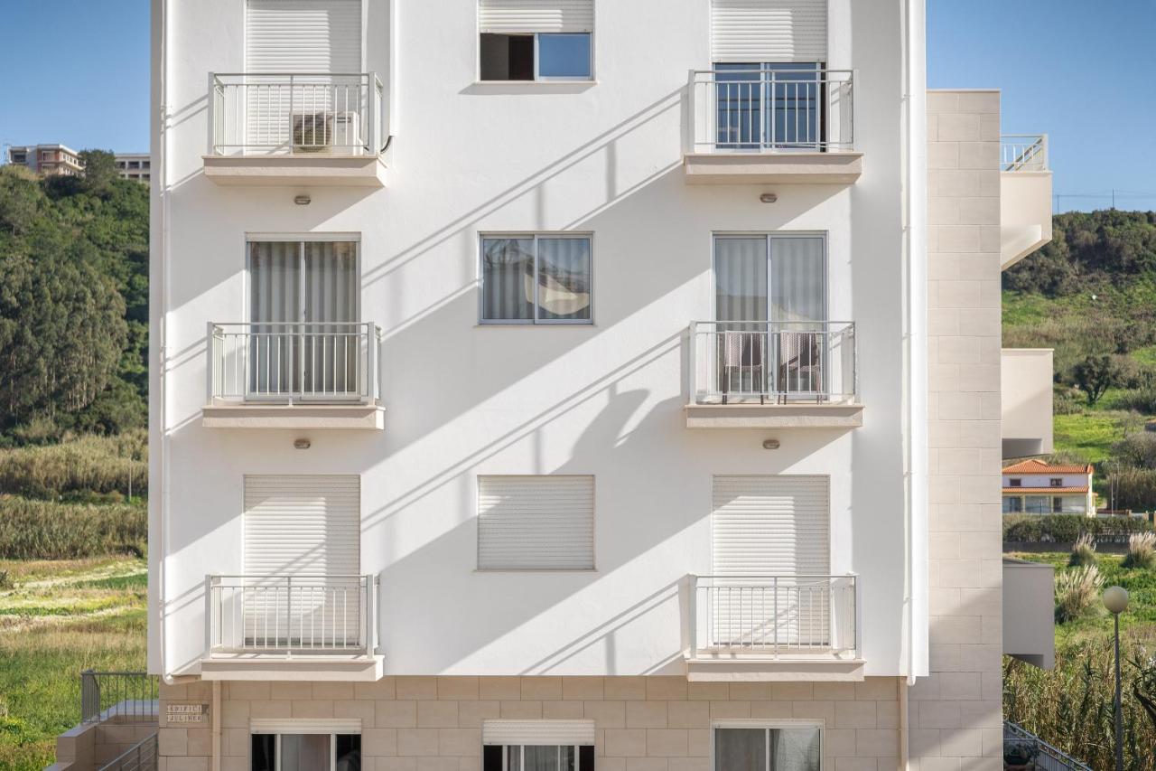 Apartmán Ocean Getaway - Private Parking And Sea View Nazaré Exteriér fotografie