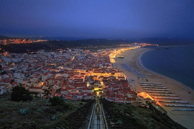 Apartmán Ocean Getaway - Private Parking And Sea View Nazaré Exteriér fotografie
